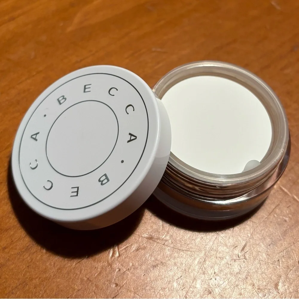 BECCA Hydra-Mist Set & Refresh Powder